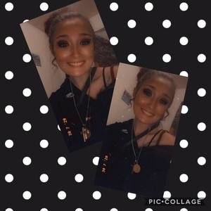 Meet your Posher, Alisha